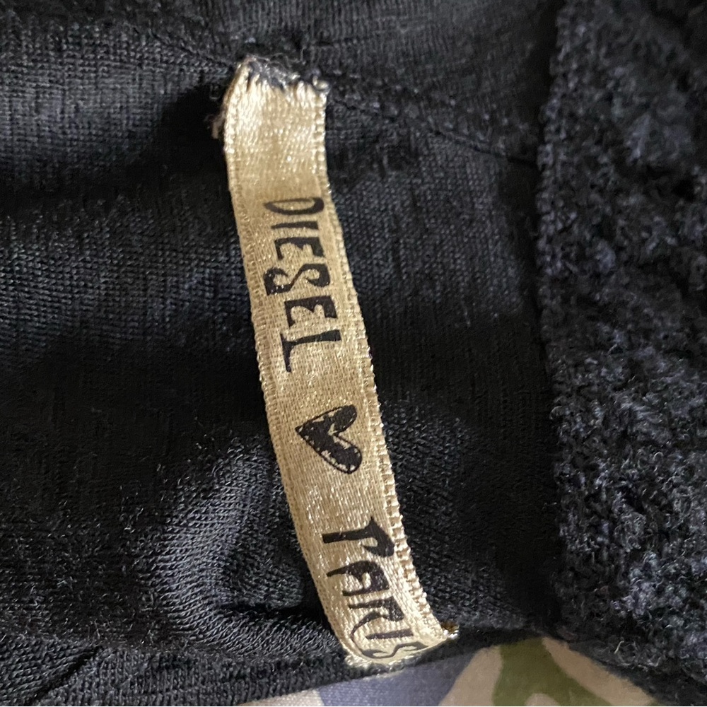 Vintage Diesel Paris Turtleneck - Picture 5 of 14